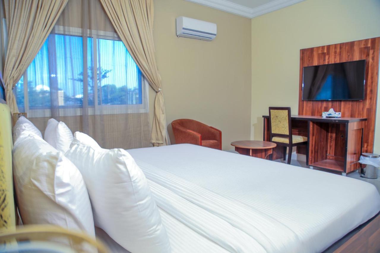 Guest Pride Hotel Kano Exterior photo