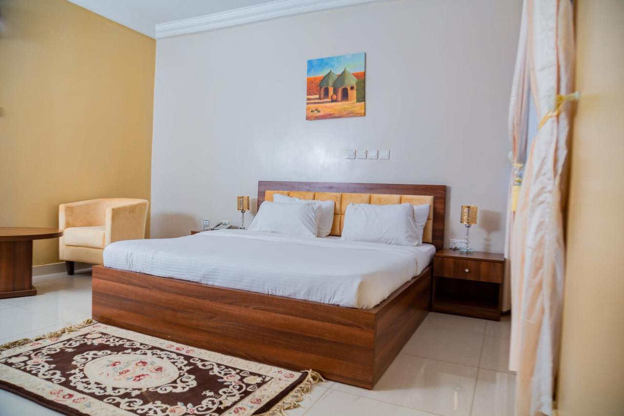 Guest Pride Hotel Kano Exterior photo